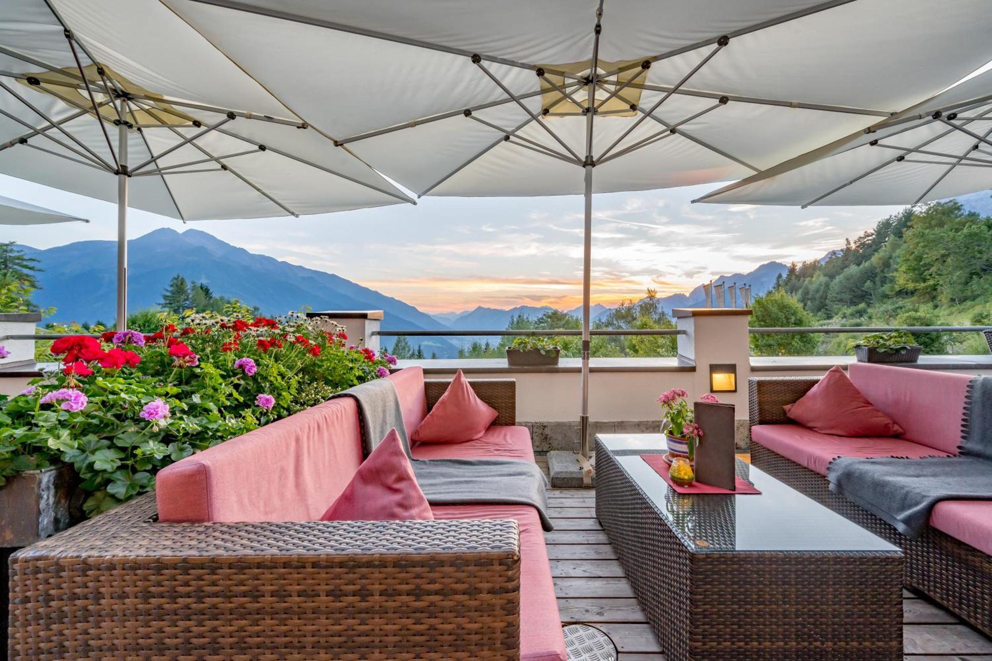 Inntaler Hof Seefeld in Tirol Ngoại thất bức ảnh