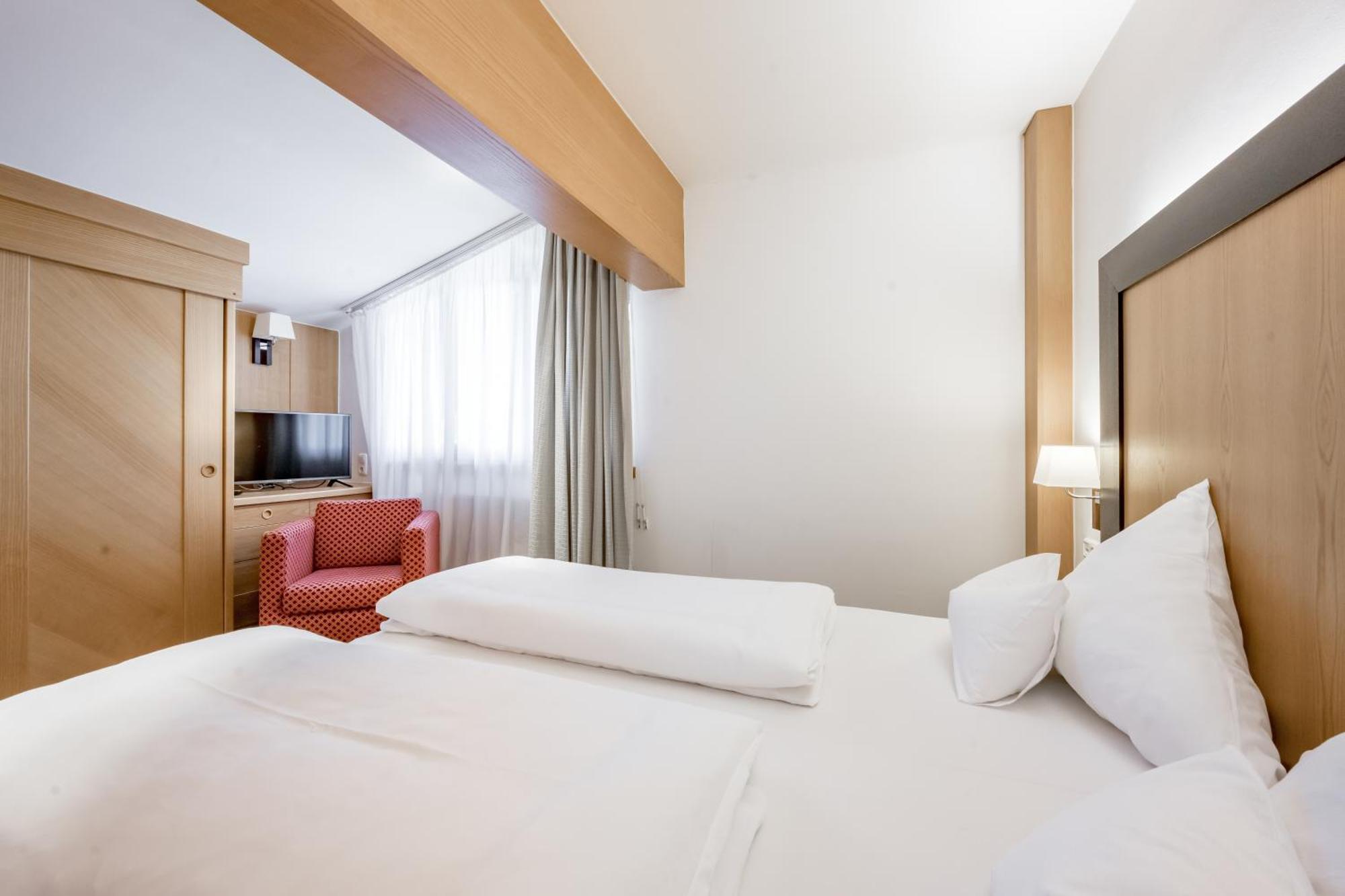 Inntaler Hof Seefeld in Tirol Ngoại thất bức ảnh